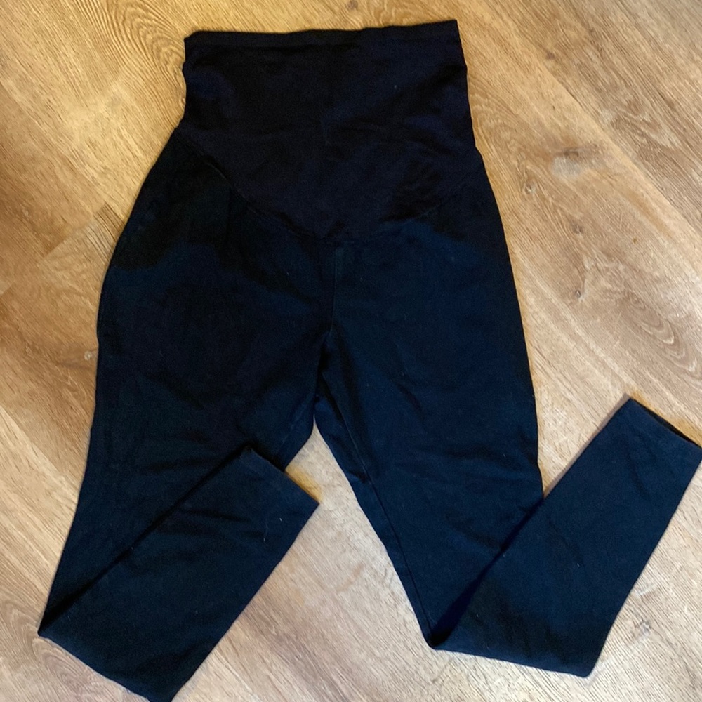 ON maternity black leggings